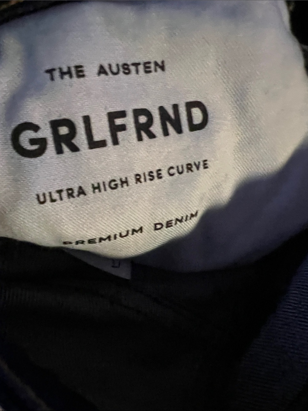GRLFRND 
Austen High Rise Curve in Alvarado St - Picture 12 of 12